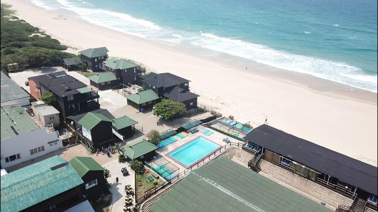 Paraiso Do Ouro Beach Front Resort Budget Accommodation ปอนตา ดู โอว์รู ภายนอก รูปภาพ