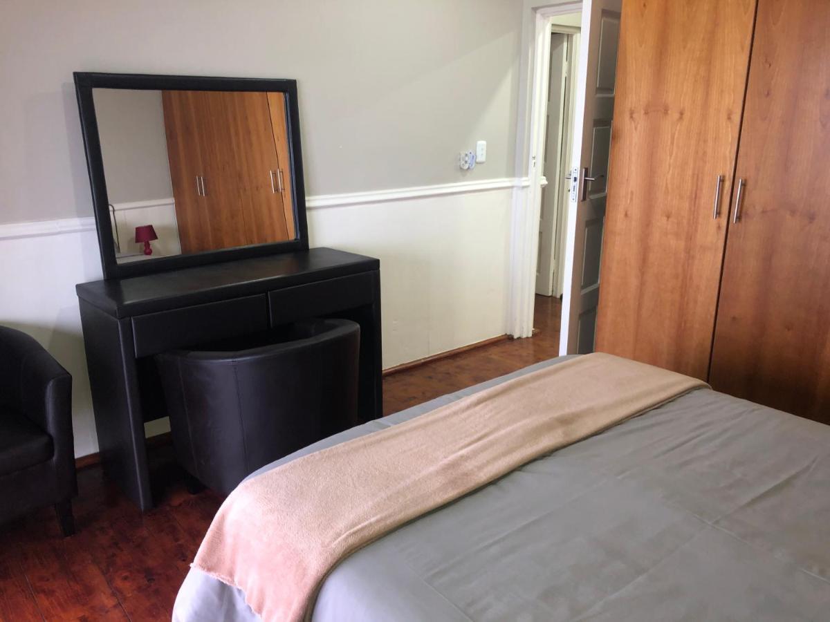 Paraiso Do Ouro Beach Front Resort Budget Accommodation ปอนตา ดู โอว์รู ภายนอก รูปภาพ